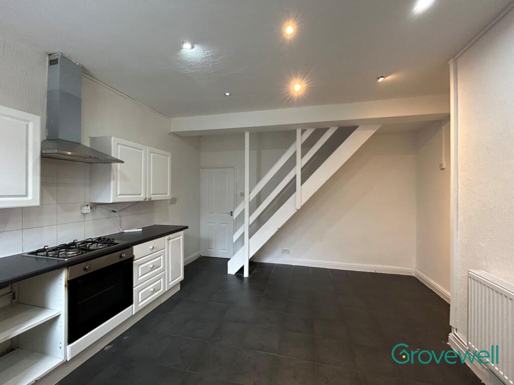 House in Bolton, Tonge Moor - View 5