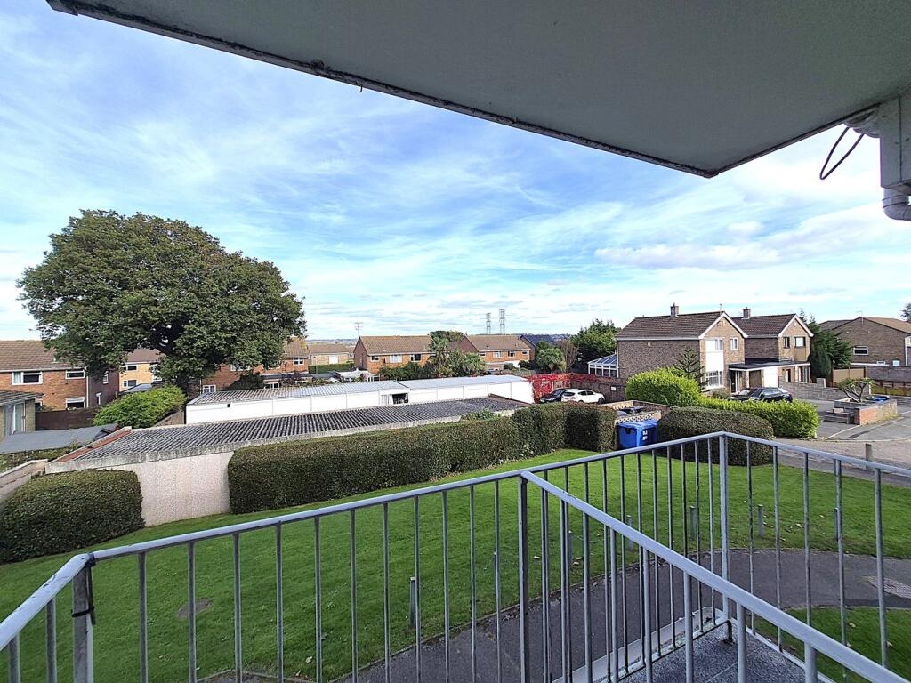 Apartment in Poole, Hamworthy - View 2