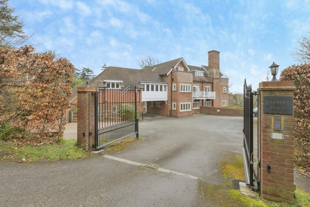 Main image of property: Pembury Road, Tunbridge Wells, Kent, TN2