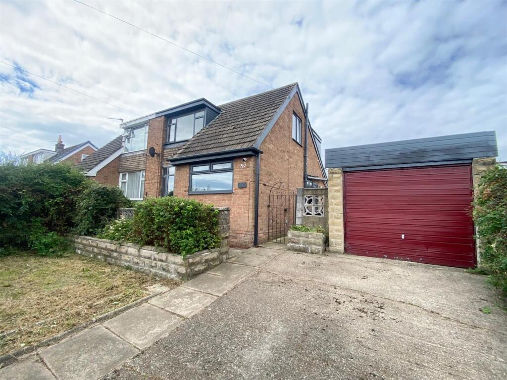 Main image of property: Warrenside, Huddersfield