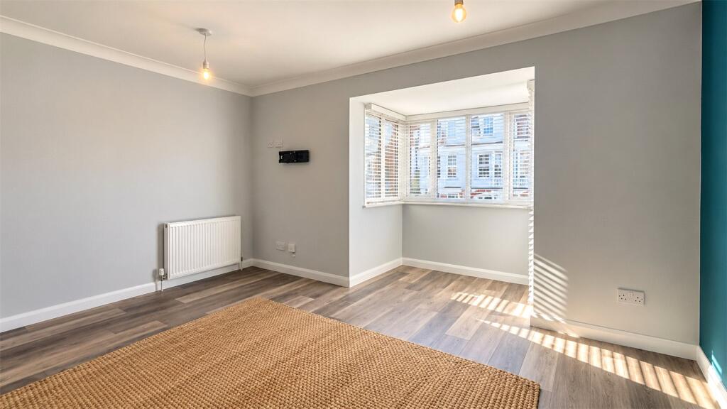 Apartment in Ipswich - View 4