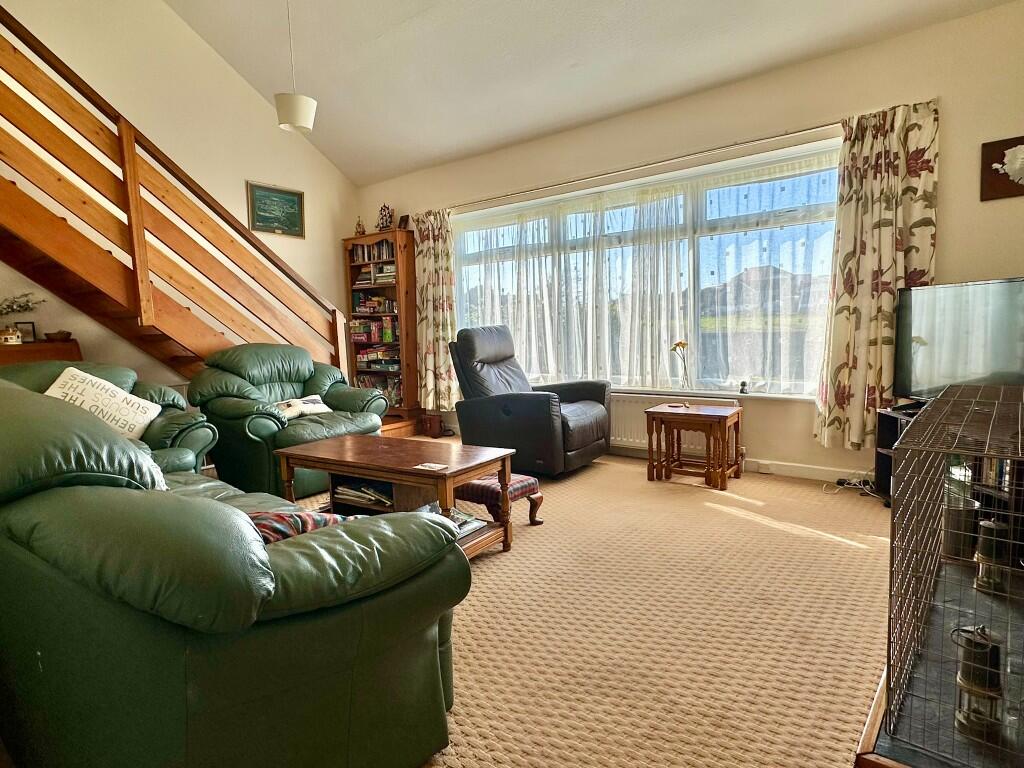 Hunters Chase, Holyhead, Anglesey, LL65 photo 3