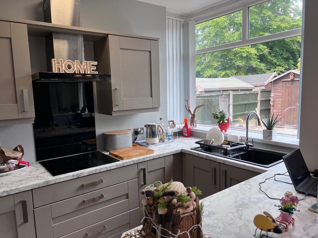 169 Victoria Avenue East, Manchester, Greater Manchester, M9 7HW photo 3