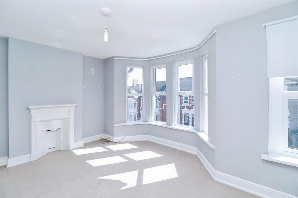 House in Barry, Vale of Glamorgan - View 2