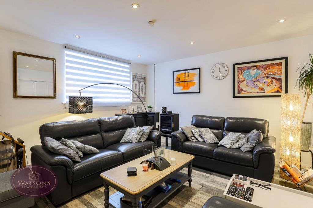 House in Nottingham, Awsworth - View 4