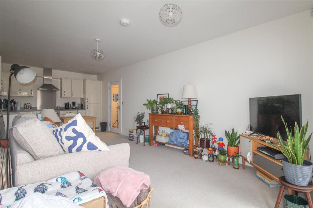 Additional image 5 of Fortescue House, Court Street