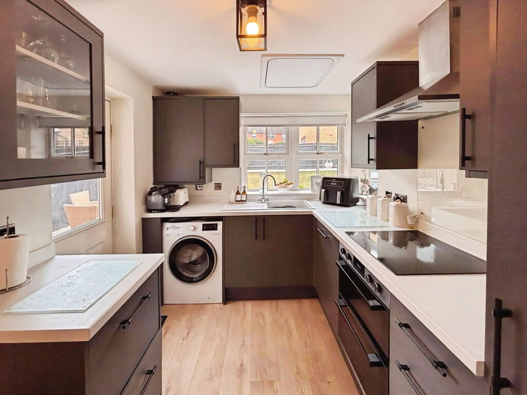Ark Royal Court,Sleaford,NG34 7JU - View 3