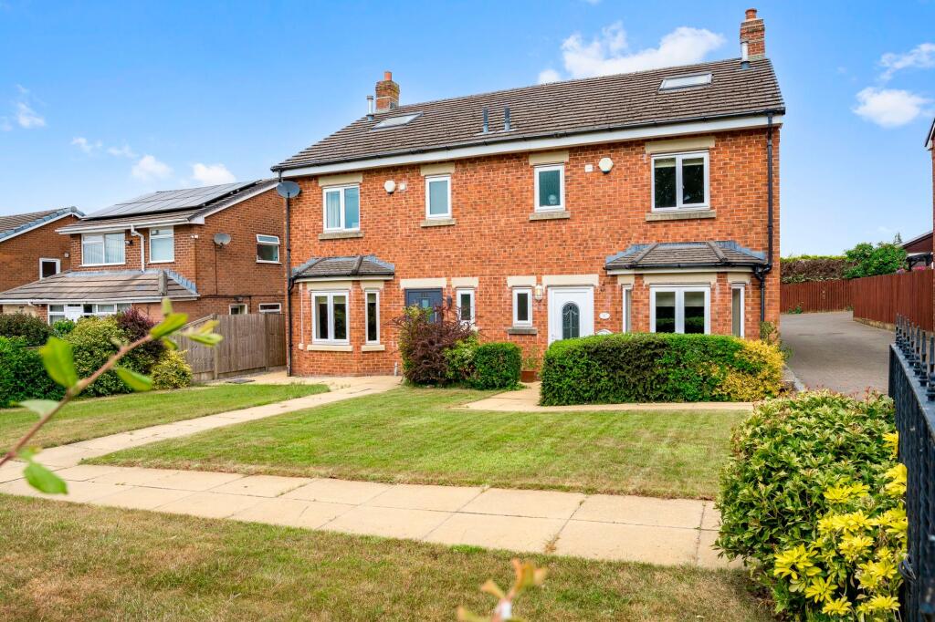 Main image of property: Stitch-Mi-Lane, Harwood