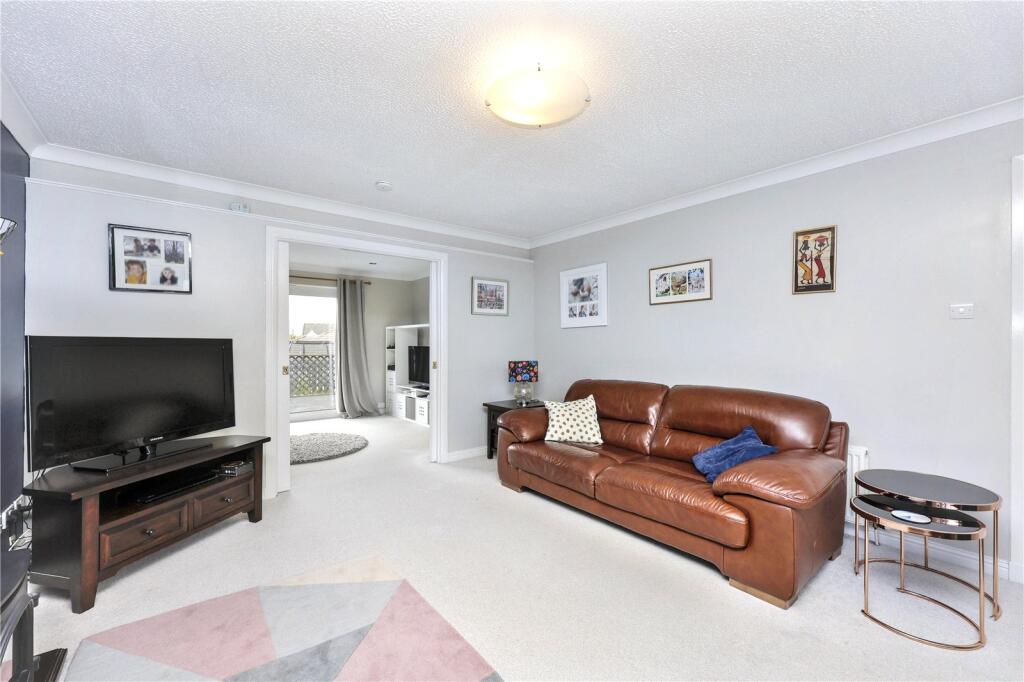 House in Dalgety Bay, St David's - View 4