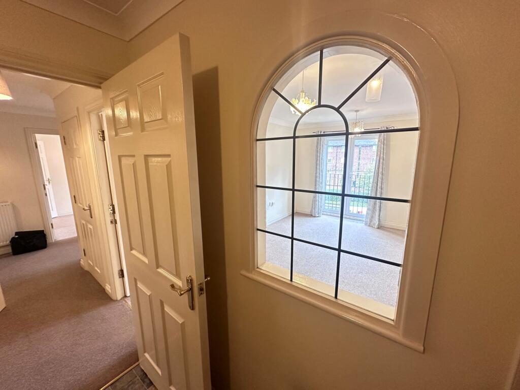 Apartment in Southampton - More