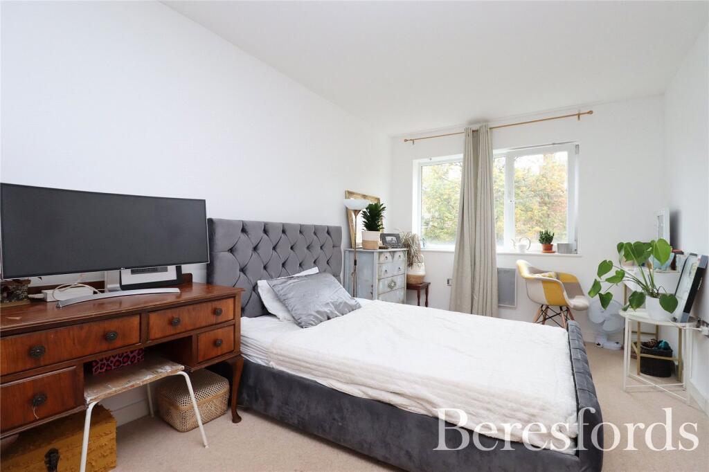 Apartment in Chelmsford - View 5