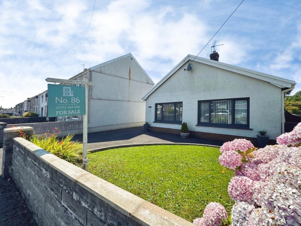 Main image of property: Glynhir Road, Pontarddulais, Swansea, West Glamorgan, SA4