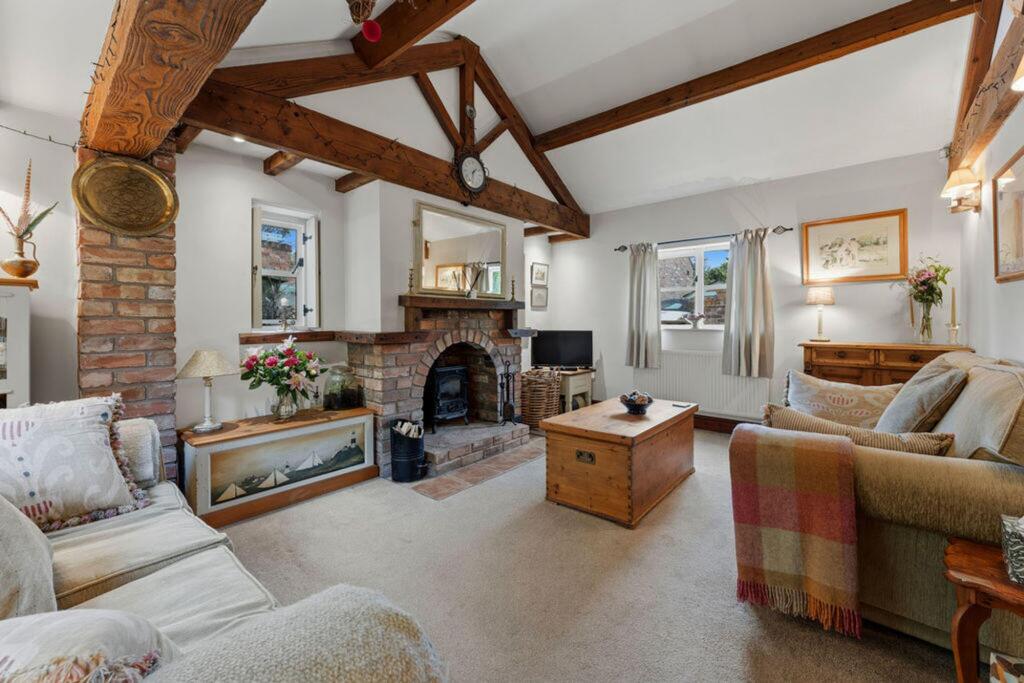 House in Leicester - View 5