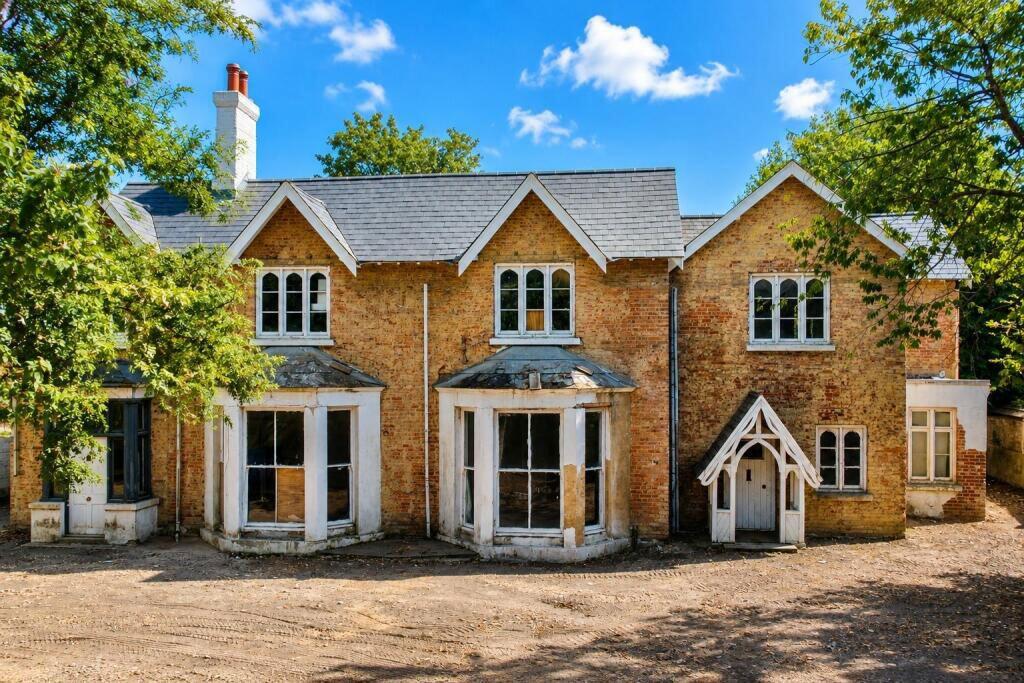 House in Hart, Blackwater and Hawley - View 3
