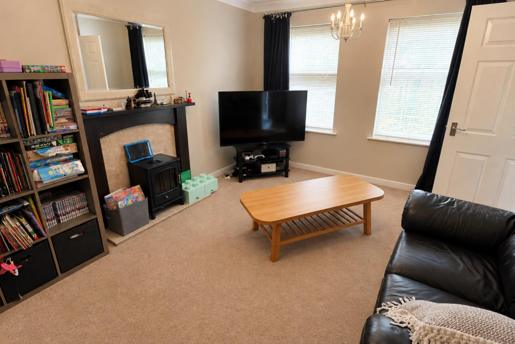 House in Chippenham, Wiltshire - View 4