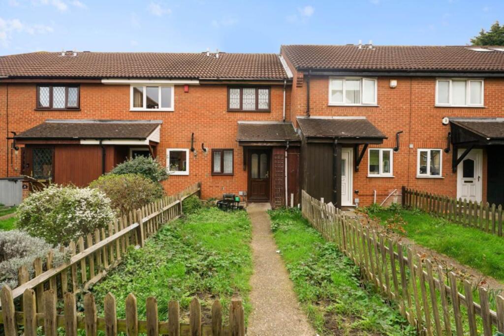 Main image of property: Nuthatch Gardens, London, SE28 0DJ