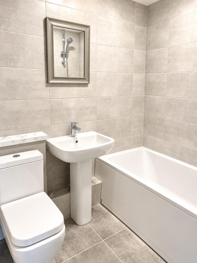 Apartment in Liverpool - View 4
