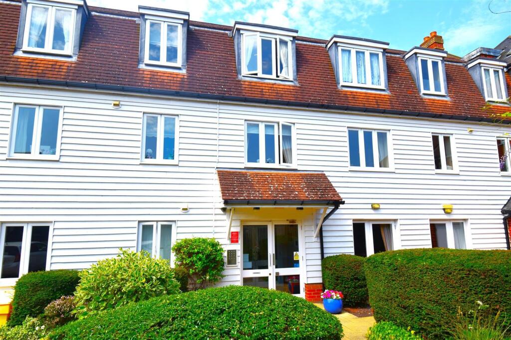 Main image of property: Ormond House, Roche Close, Rochford