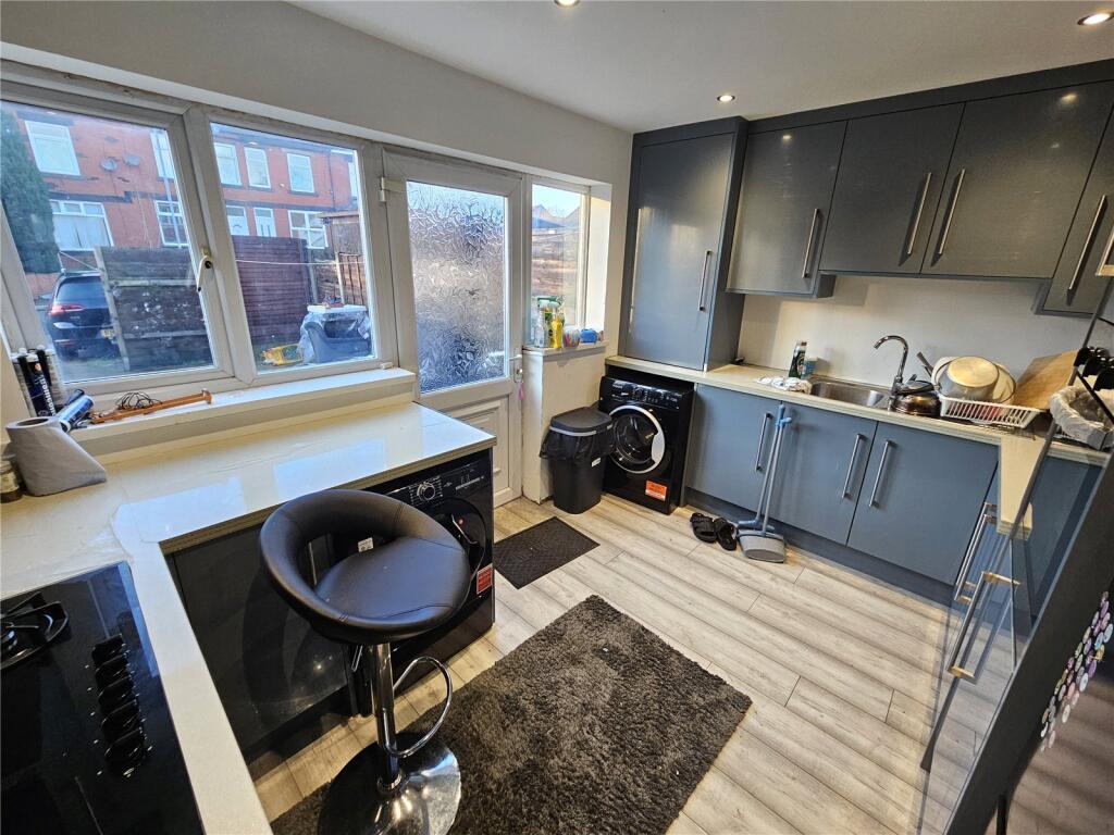 Wash Lane, Bury, Greater Manchester, BL9 photo 3