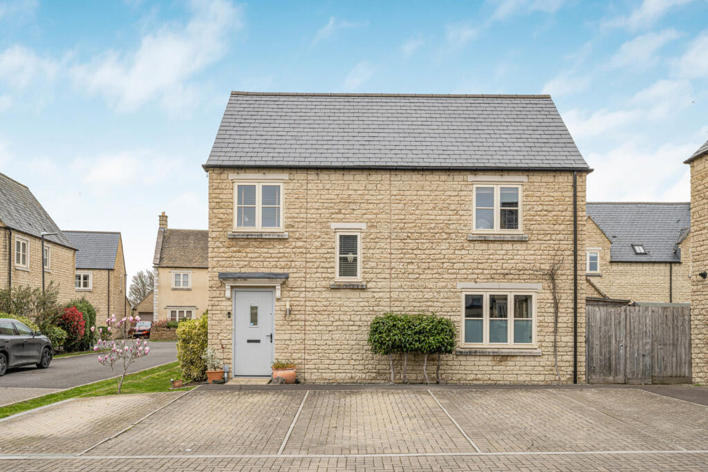 Main image of property: Ritter Close, Fairford, Gloucestershire, GL7
