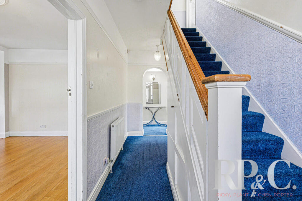 House in Southend-on-Sea, Essex - View 4