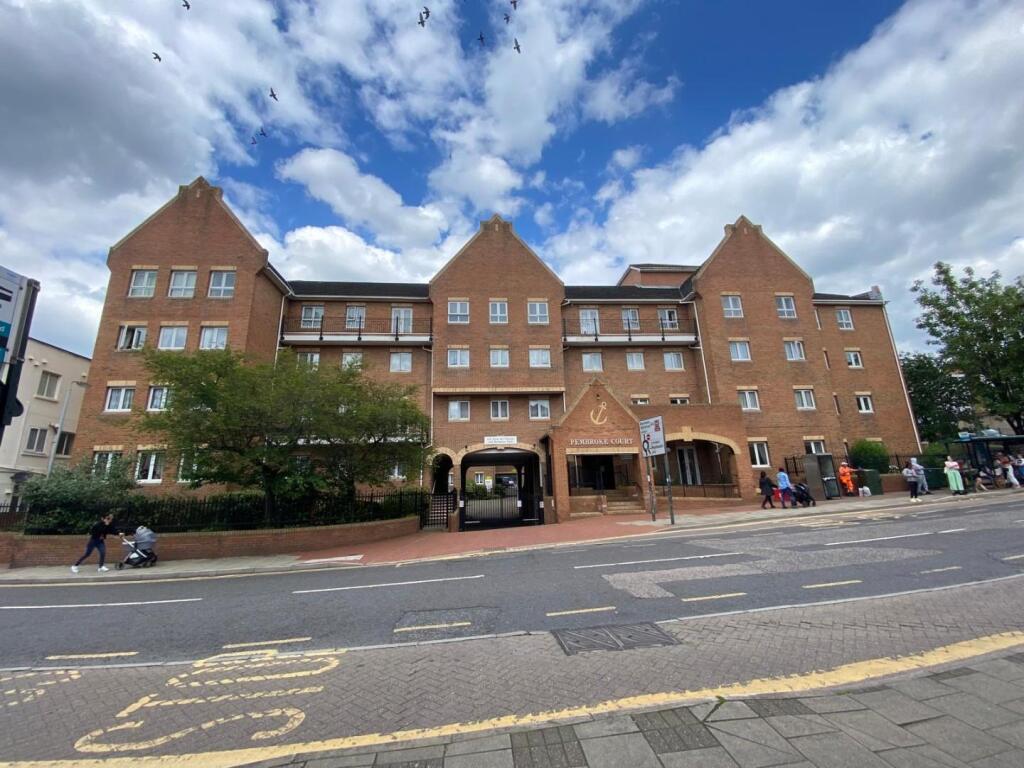 Main image of property: High Street, Chatham