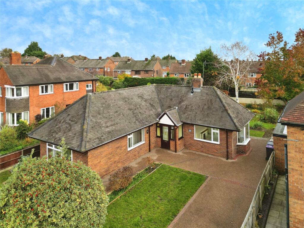 3-bed house on Oak Drive, Oswestry, Shropshire, SY11, £315,000