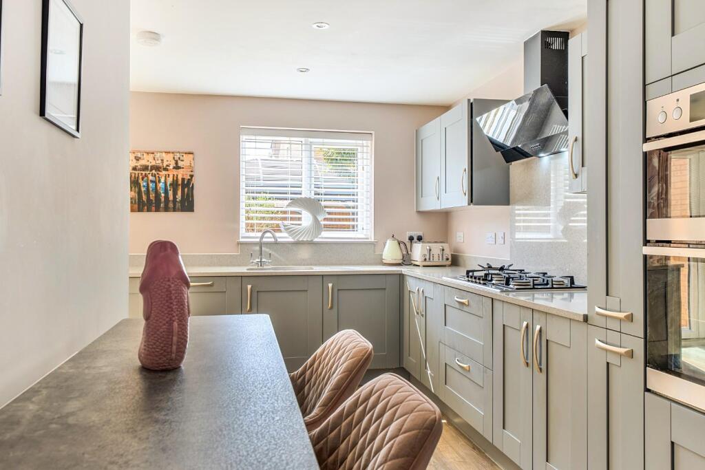 House in Stevenage - View 5