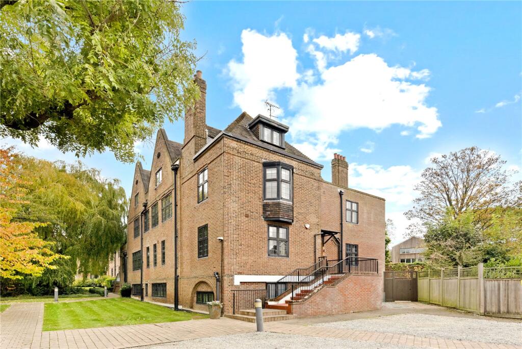 Main image of property: Willow House, Wellgarth Road, London, NW11