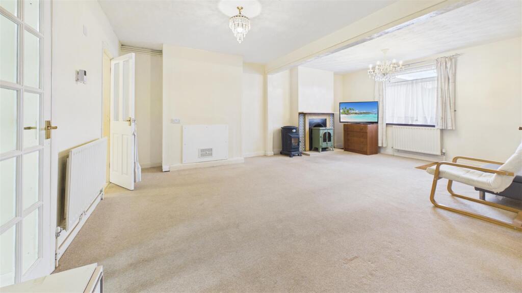 House in Peterborough - View 3