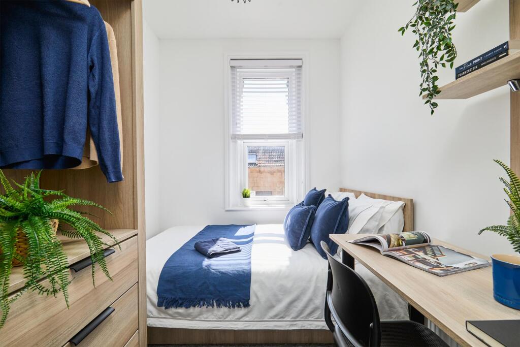 Property photo 8