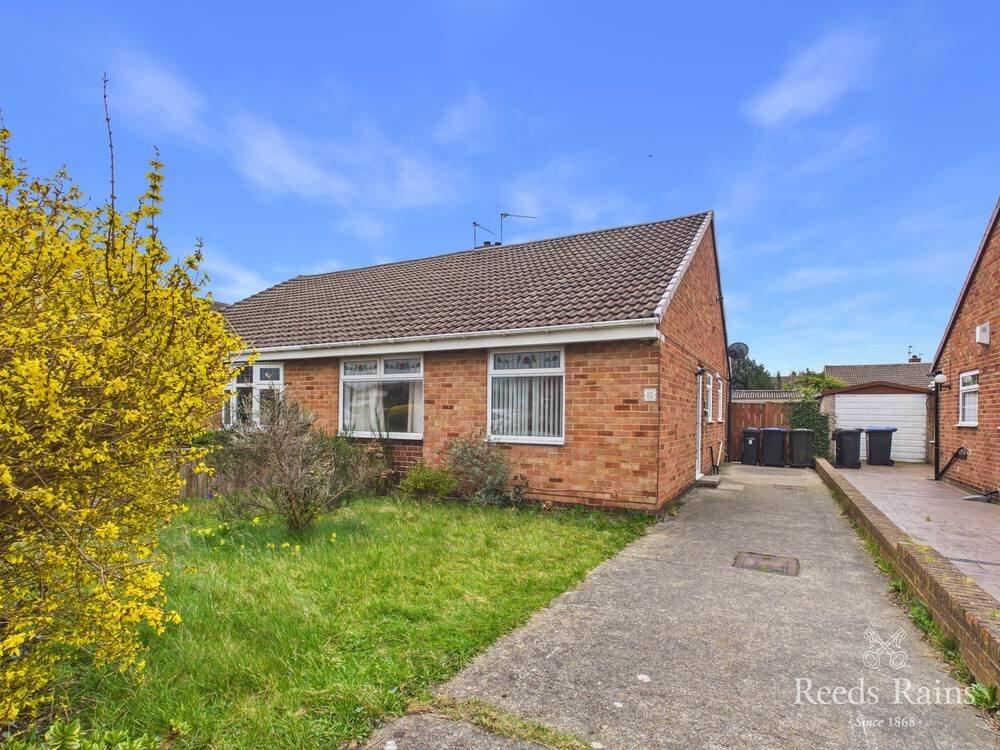 2-bed house on Rainton Avenue, Middlesbrough, North Yorkshire, TS5, £145,000
