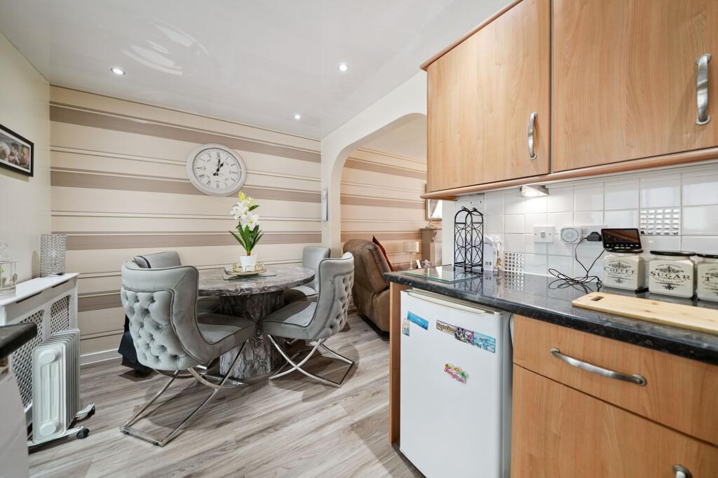 Bullwood Drive, Glasgow, G53 - More