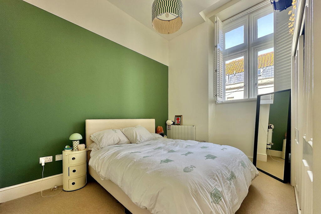 Apartment in Bath, Kingsmead - View 5
