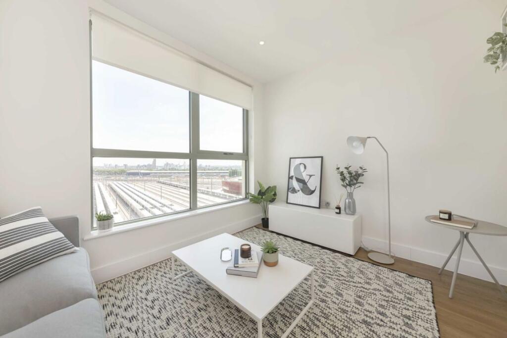 Apartment in London - View 2