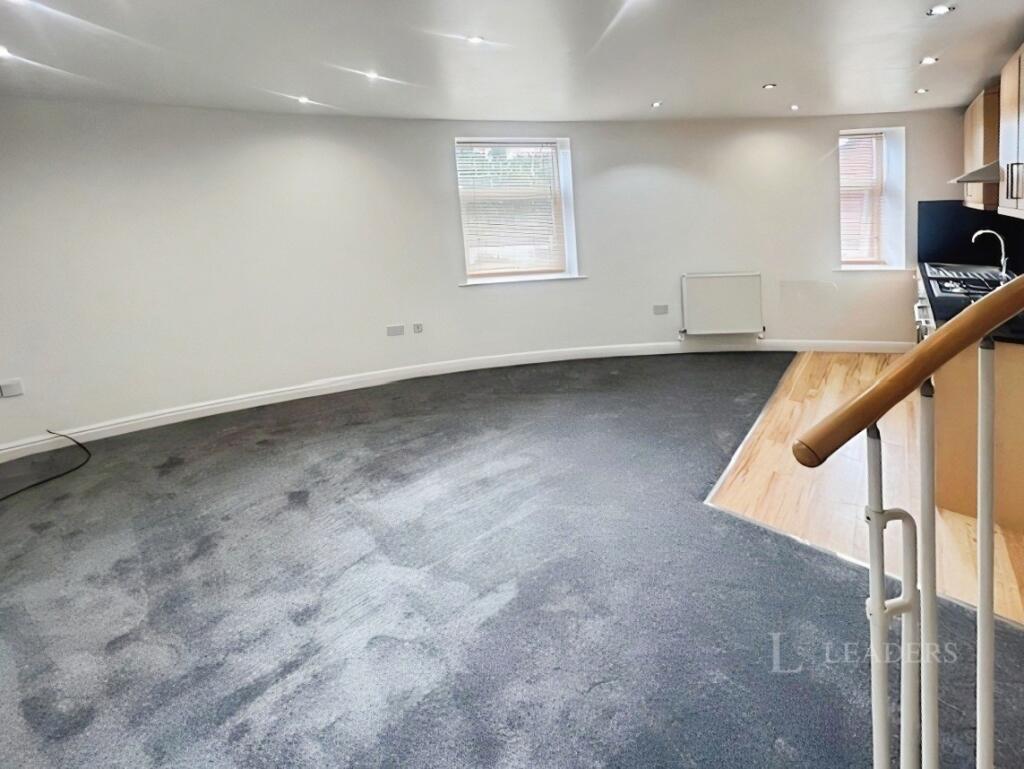 Apartment in Wakefield, South Ossett, Ossett - View 5