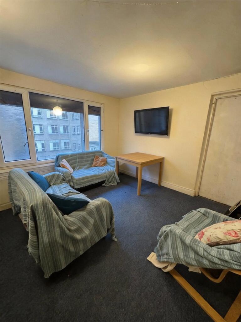 7 bedroom apartment for rent