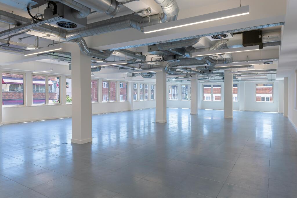 _T3A8544 - 260526_E&A_Whitfield_Court_©_Peter Landers Photography - Large.jpg