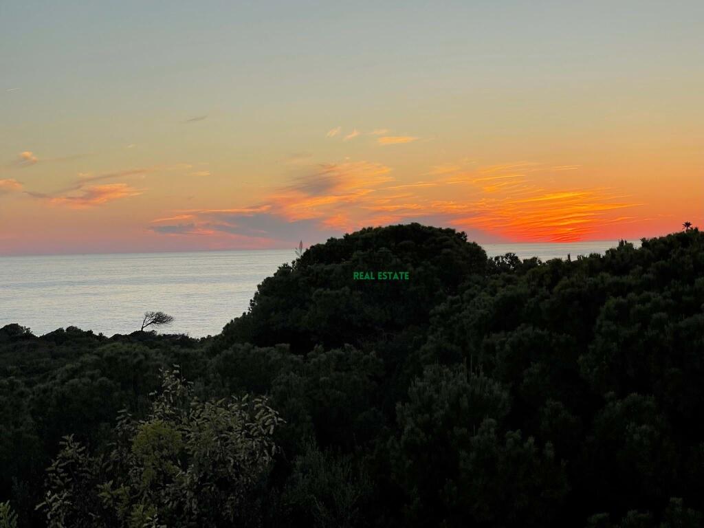 Main image of property: Algarve, Lagoa