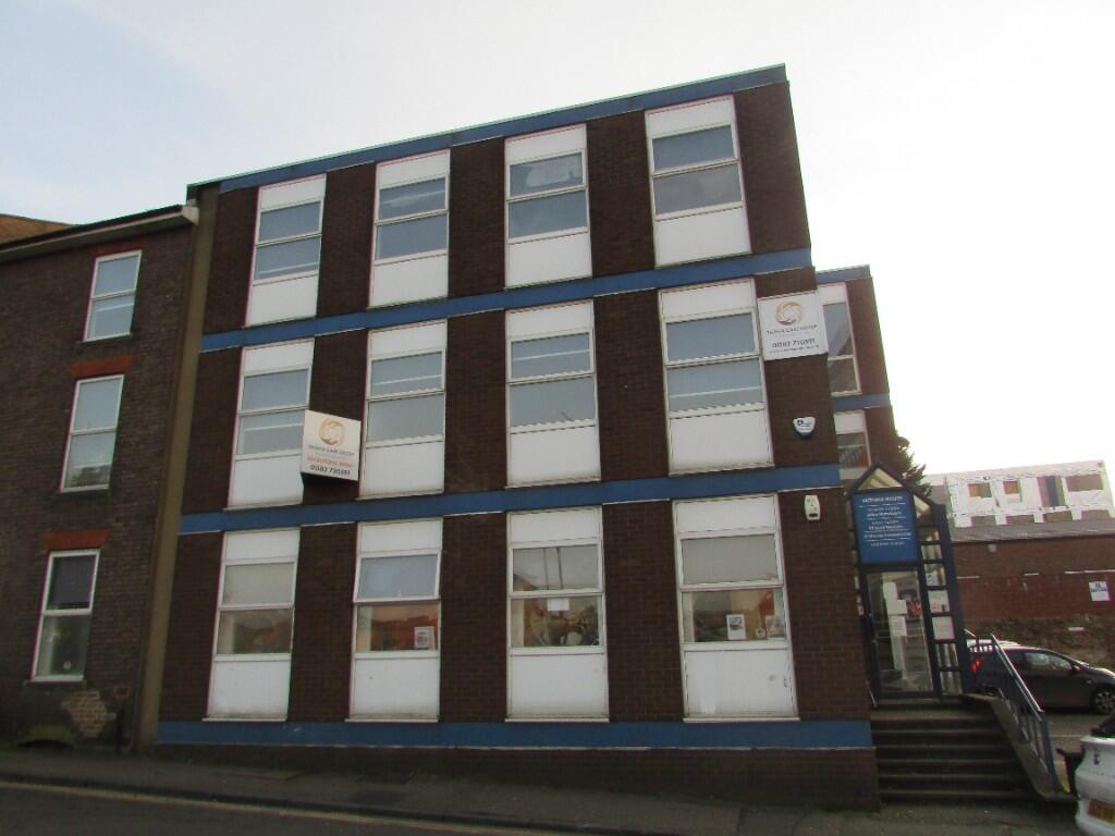 Main image of property: Victoria Street, Luton, Bedfordshire, LU1