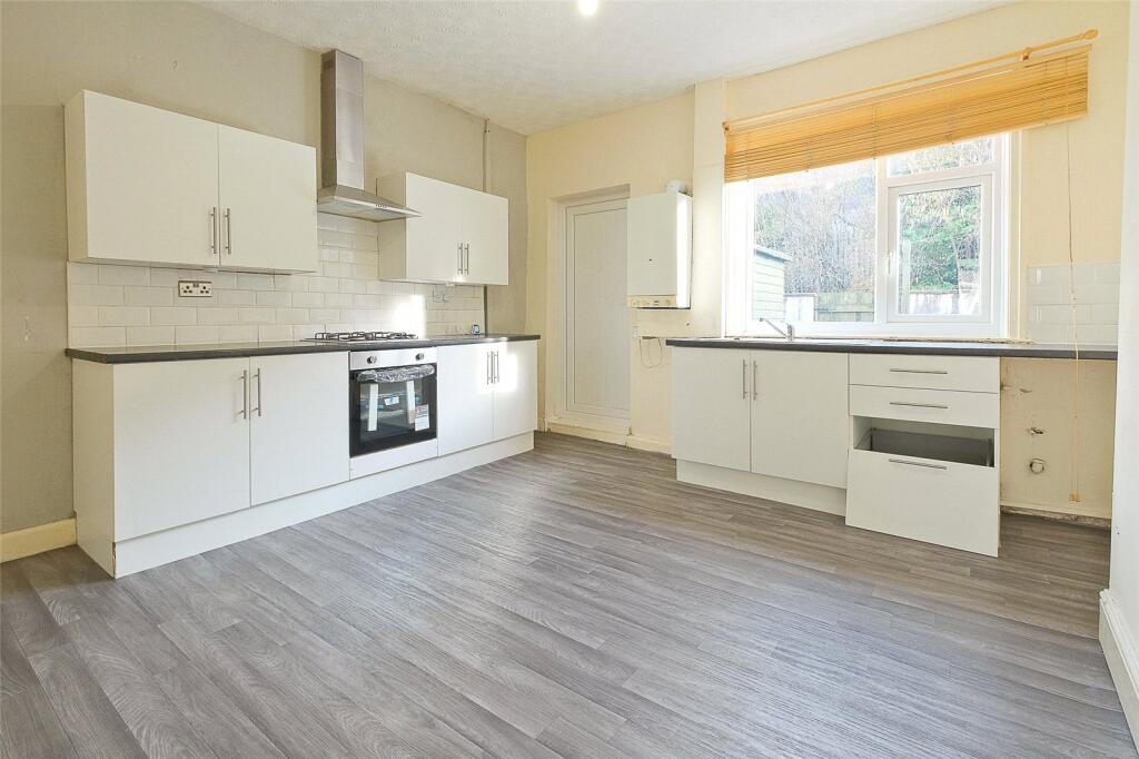House in Burnley, Lancashire - View 4