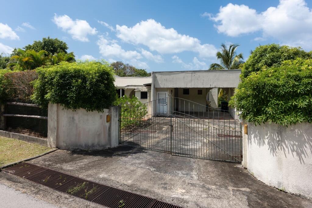 Main image of property: Holetown, St James