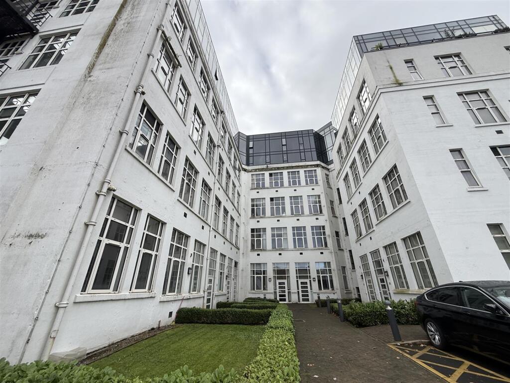 Main image of property: Dock Office, Salford Quays