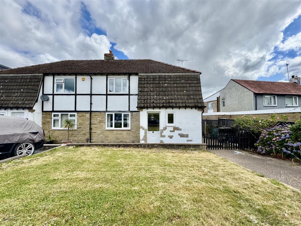 Main image of property: Templar Drive, Almondbury, Huddersfield, HD5 8HS