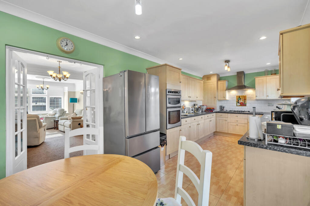 House in London - View 3