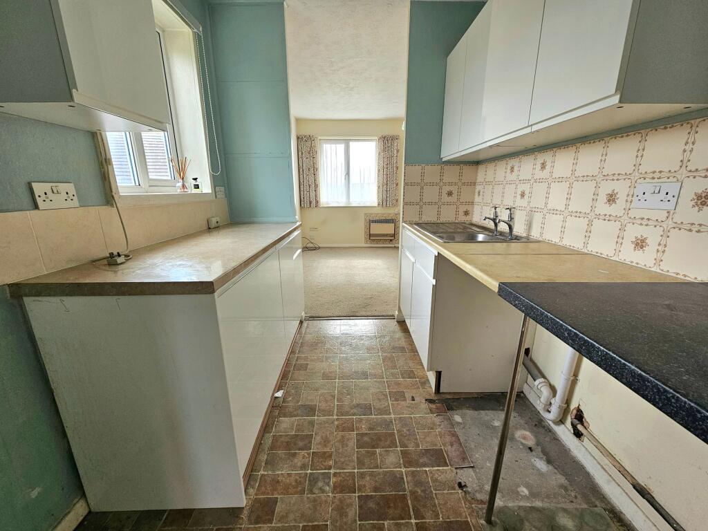 Apartment in Lewes, South Heighton - View 5