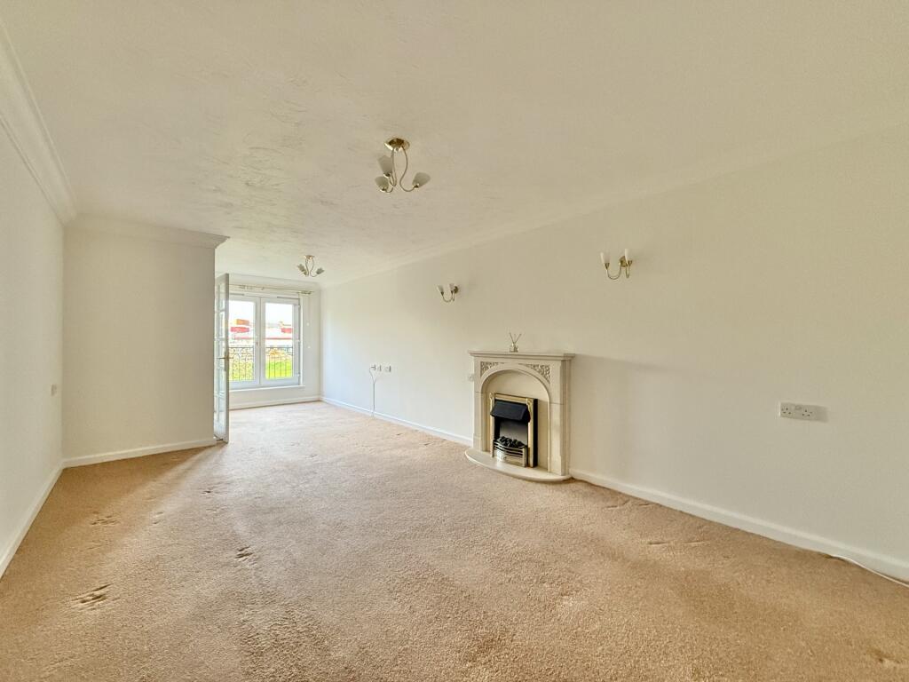 Pegasus Court, Heavitree, EX1 photo 2