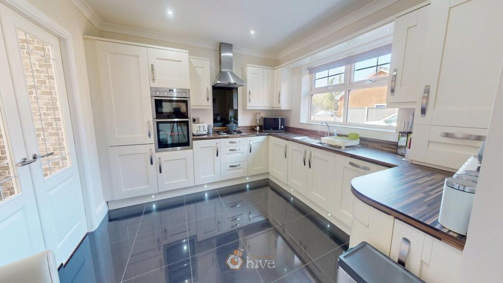 Main image of property: Dale View, Armthorpe, Doncaster, DN3