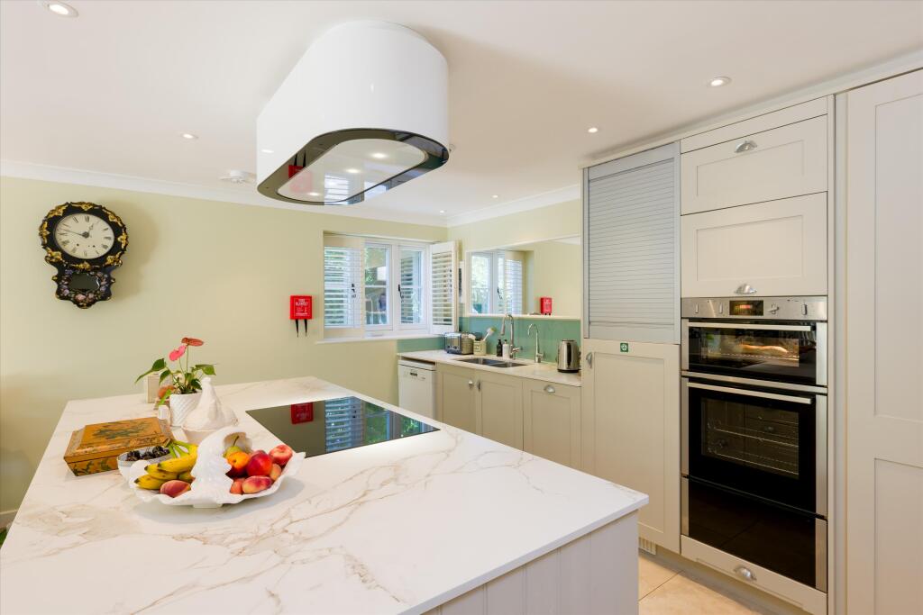 House in Marlborough, Ramsbury - View 5