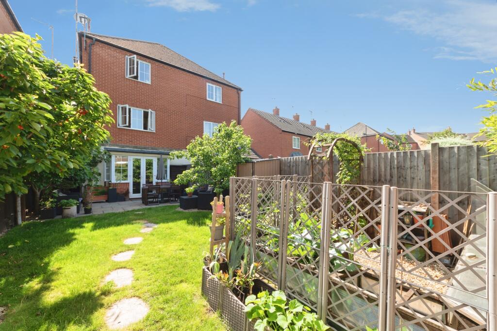 Brandwood Crescent, Kings Norton, Birmingham, B30 - View 3